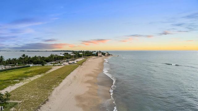 296 SE Wentworth Drive, Stuart, FL 34996
