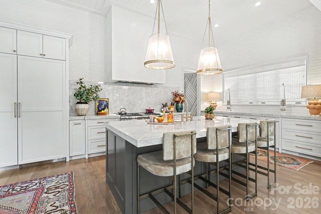 2310 Beverly Drive, Charlotte, NC 28207