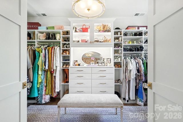 2310 Beverly Drive, Charlotte, NC 28207