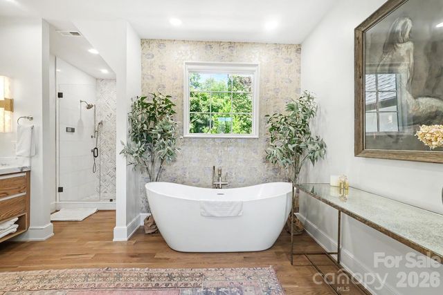 2310 Beverly Drive, Charlotte, NC 28207