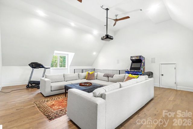 2310 Beverly Drive, Charlotte, NC 28207