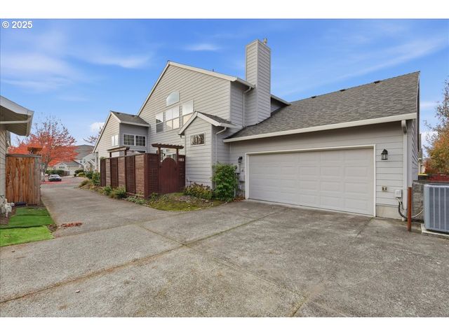 15001 Nw ELAINA Ln, Portland, OR 97229