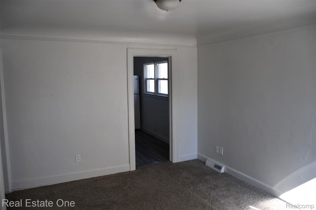 3026 Norcott Drive, Keego Harbor, MI 48320