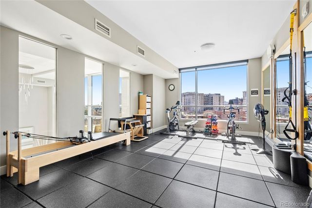 2001 N Lincoln Street 2422L, Denver, CO 80202