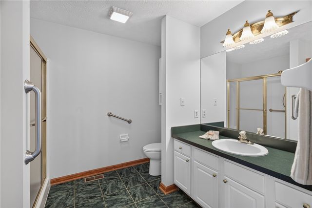 333 Echo Valley Drive, Vandalia, OH 45377