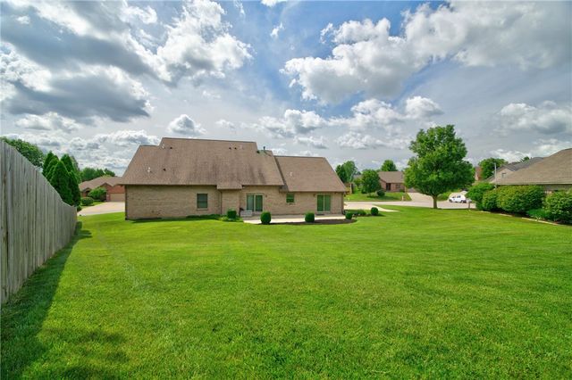 333 Echo Valley Drive, Vandalia, OH 45377