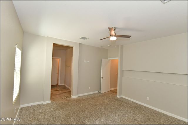 240 Emerald Sun Drive, Horizon City, TX 79928
