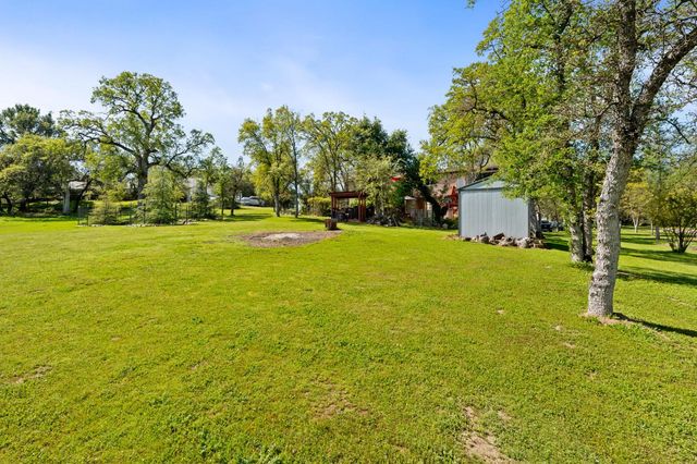 28905 Acorn Way, Coarsegold, CA 93614