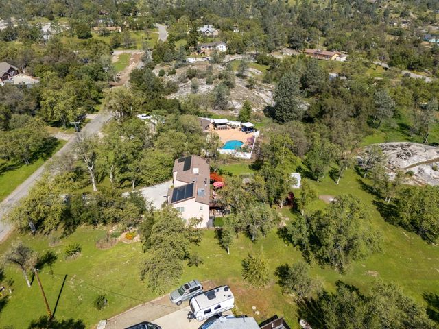 28905 Acorn Way, Coarsegold, CA 93614