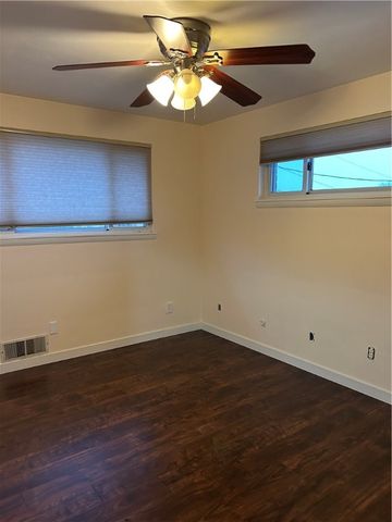 13261 Sylvia, North Huntingdon, PA 15642