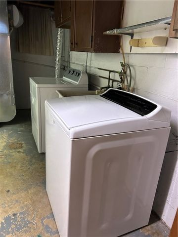 13261 Sylvia, North Huntingdon, PA 15642