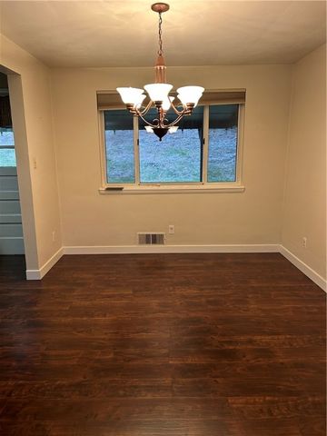 13261 Sylvia, North Huntingdon, PA 15642