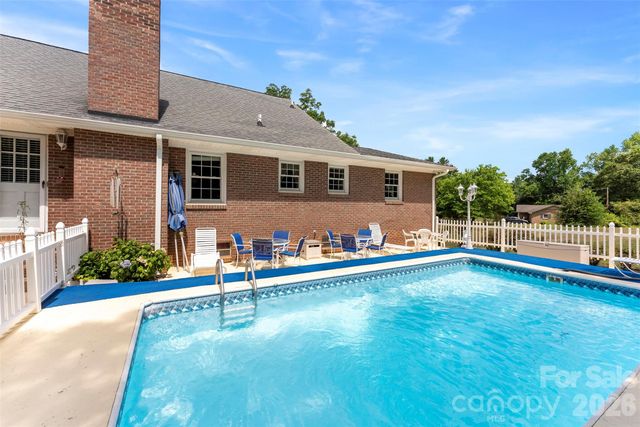 462 Patrick Road, Gastonia, NC 28056