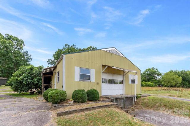 462 Patrick Road, Gastonia, NC 28056