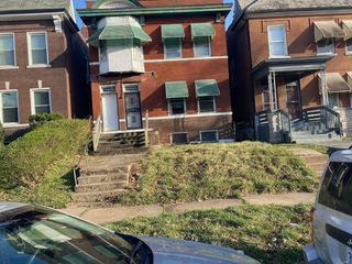 4424 Athlone Avenue, St Louis, MO 63115