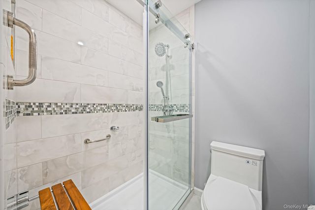 101 Flair Court E, Saint James, NY 11780