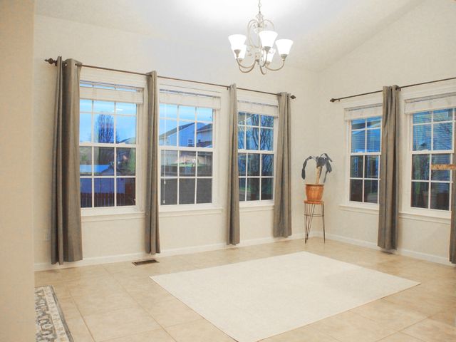 1978 Spring Ridge Drive, Beavercreek, OH 45385