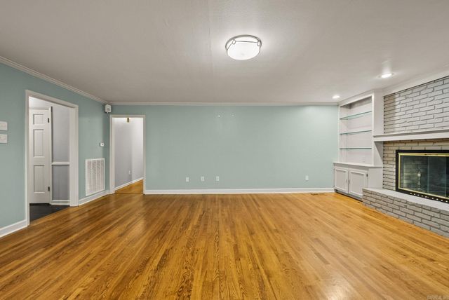 10800 San Joaquin Valley Drive, Little Rock, AR 72212