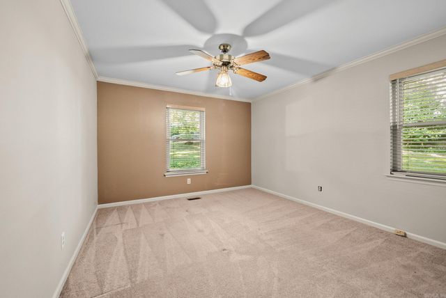 10800 San Joaquin Valley Drive, Little Rock, AR 72212