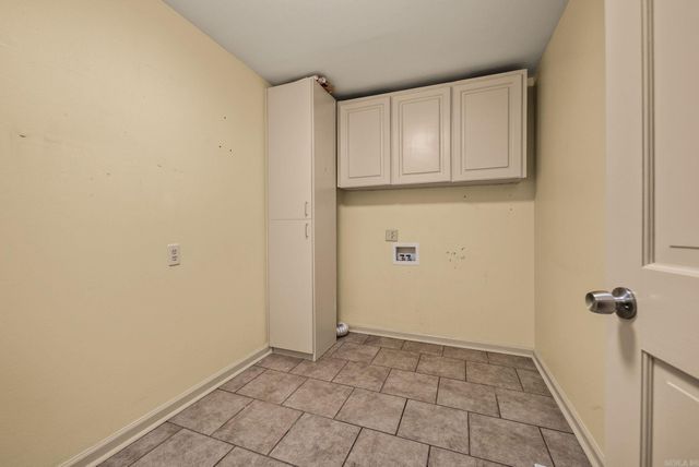 10800 San Joaquin Valley Drive, Little Rock, AR 72212