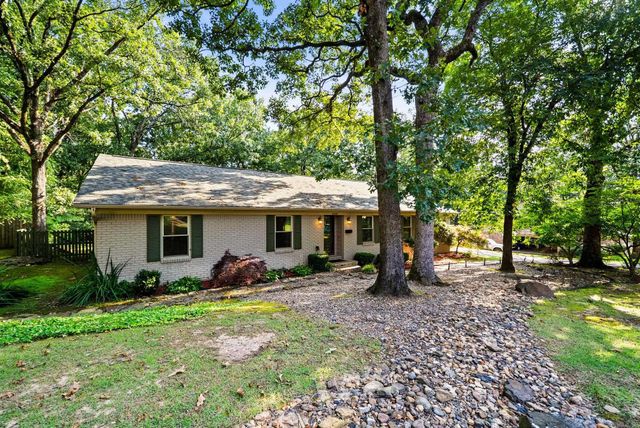 10800 San Joaquin Valley Drive, Little Rock, AR 72212