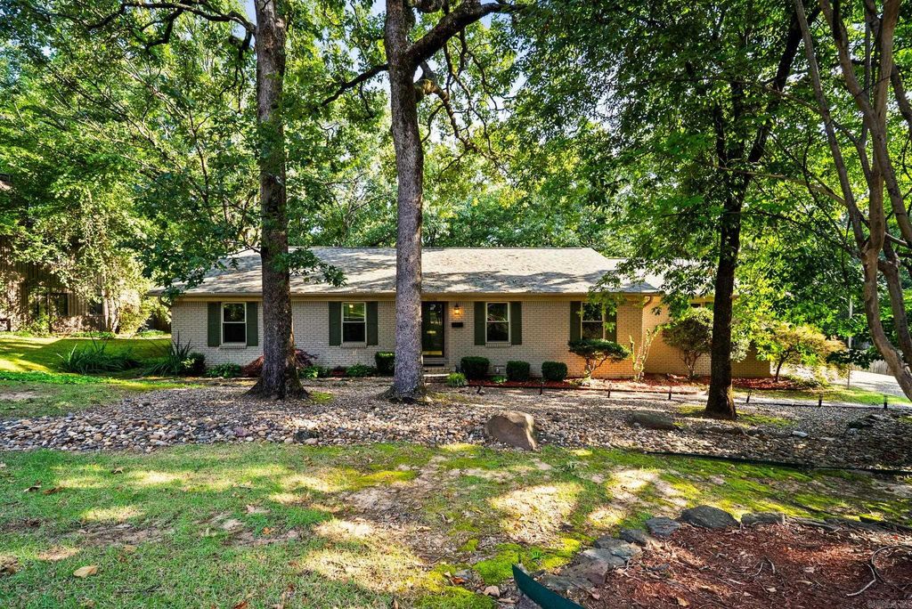 10800 San Joaquin Valley Drive, Little Rock, AR 72212