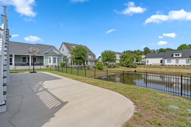 516 Cedar Grove Ln., Myrtle Beach, SC 29579