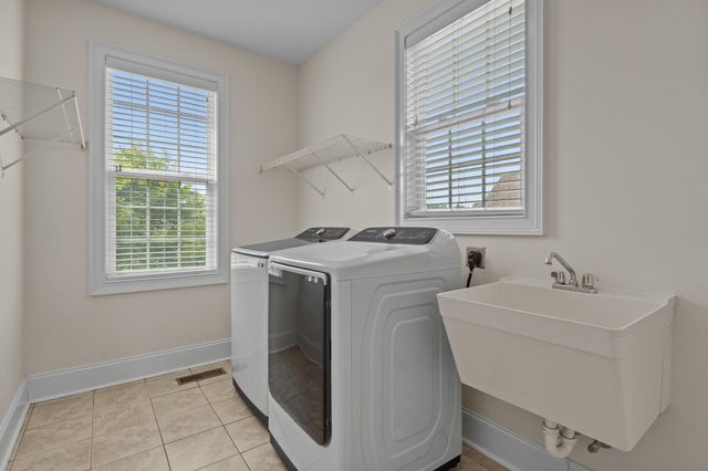 516 Cedar Grove Ln., Myrtle Beach, SC 29579