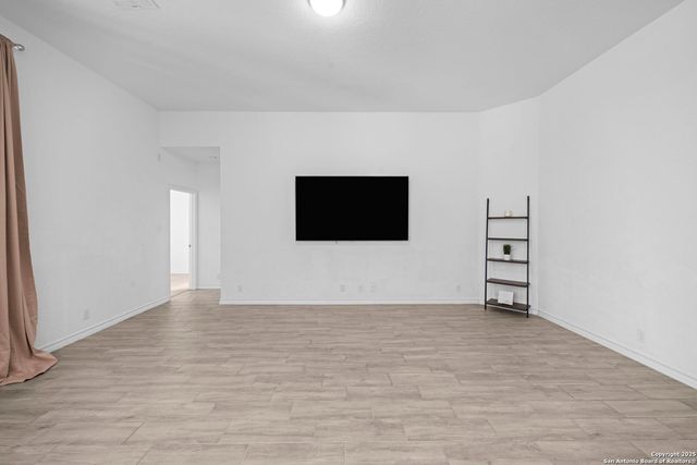 10619 Revolver Trail, San Antonio, TX 78254