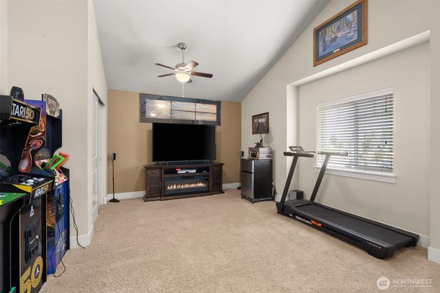 29015 33rd Avenue S, Roy, WA 98580