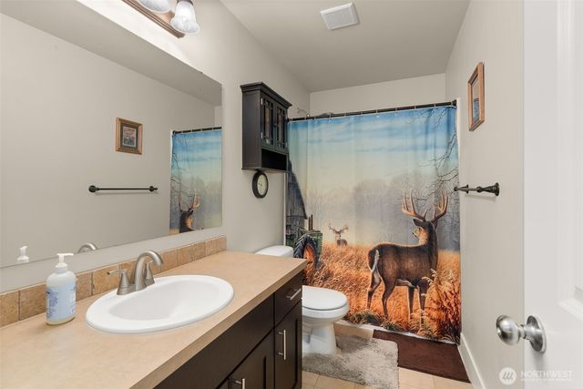 29015 33rd Avenue S, Roy, WA 98580