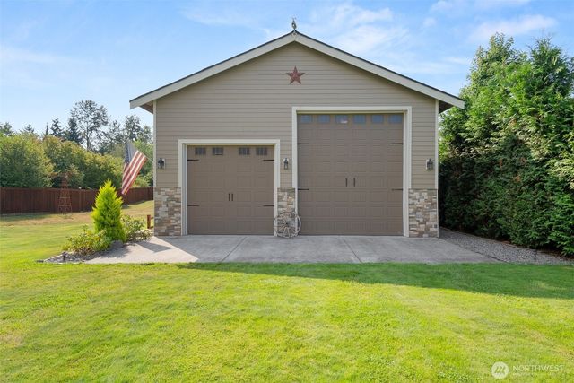 29015 33rd Avenue S, Roy, WA 98580