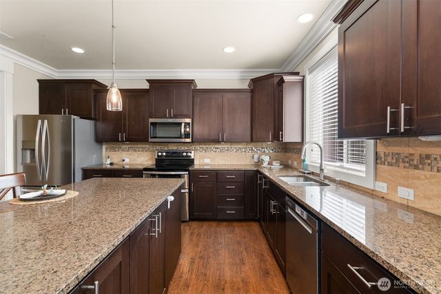 29015 33rd Avenue S, Roy, WA 98580