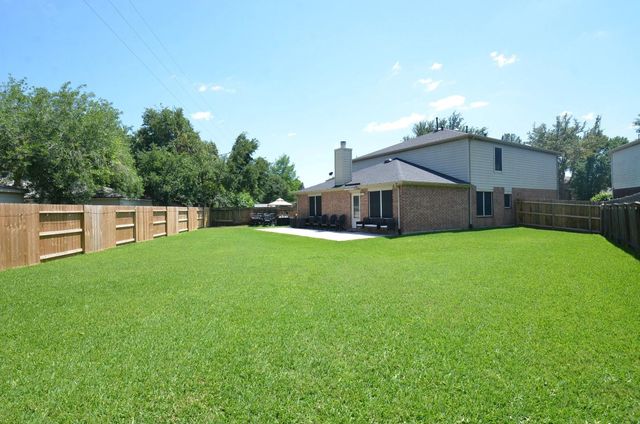 10426 Nickel Grove Drive, Houston, TX 77095