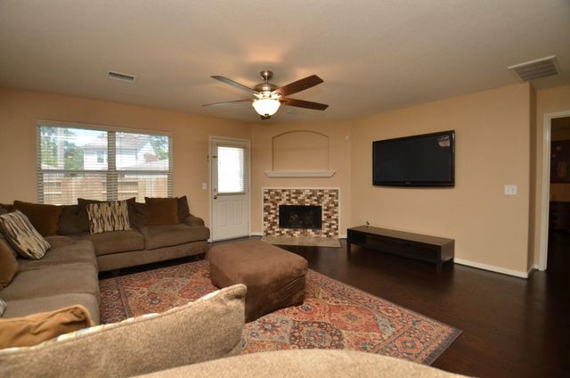 10426 Nickel Grove Drive, Houston, TX 77095