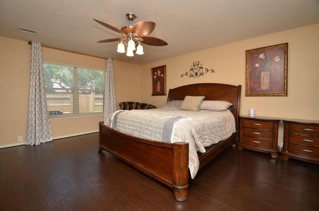 10426 Nickel Grove Drive, Houston, TX 77095