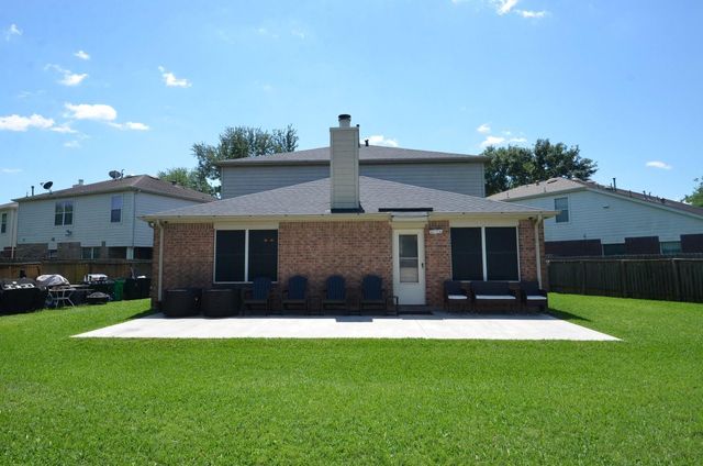 10426 Nickel Grove Drive, Houston, TX 77095