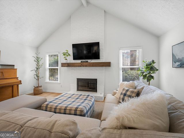 1016 Pine Grove Drive, Alpharetta, GA 30009