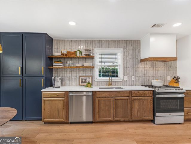 1016 Pine Grove Drive, Alpharetta, GA 30009