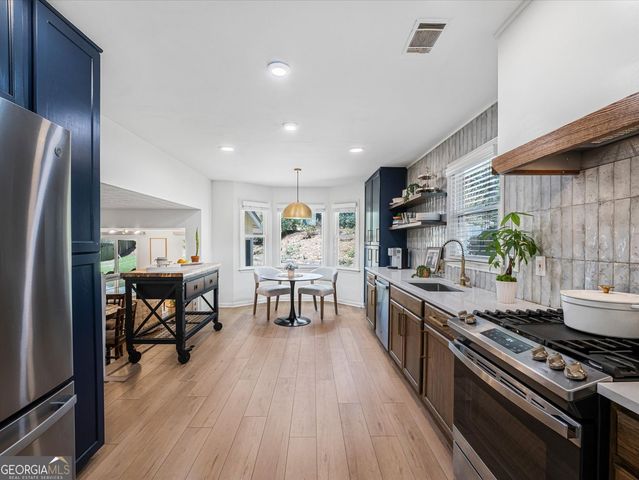 1016 Pine Grove Drive, Alpharetta, GA 30009