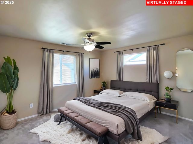 1021 S 1ST St, Cottage Grove, OR 97424