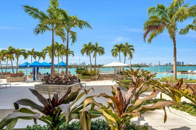 800 West Avenue 431, Miami Beach, FL 33139