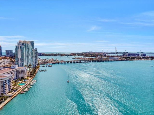 800 West Avenue 431, Miami Beach, FL 33139
