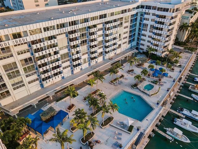 800 West Avenue 431, Miami Beach, FL 33139