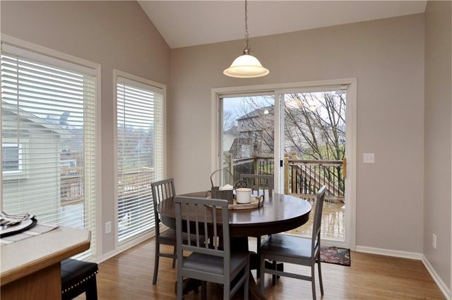 964 Wellington Way, Liberty, MO 64068