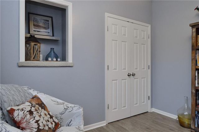 964 Wellington Way, Liberty, MO 64068