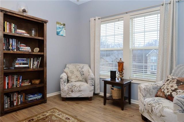 964 Wellington Way, Liberty, MO 64068