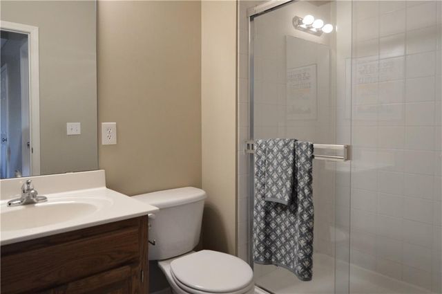 964 Wellington Way, Liberty, MO 64068