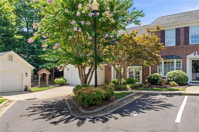 617 Uwharrie Street N, Asheboro, NC 27203