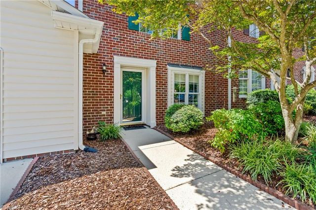 617 Uwharrie Street N, Asheboro, NC 27203